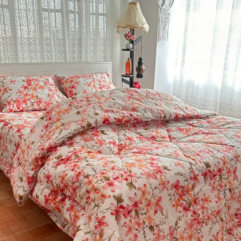 শীতে কম্ফোর্টার কিনে জিতে নিন লাখ টাকার পুরস্কার